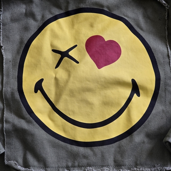 Zara Kids Green Jean Jacket with Colorful Patches - Picture 6 of 7